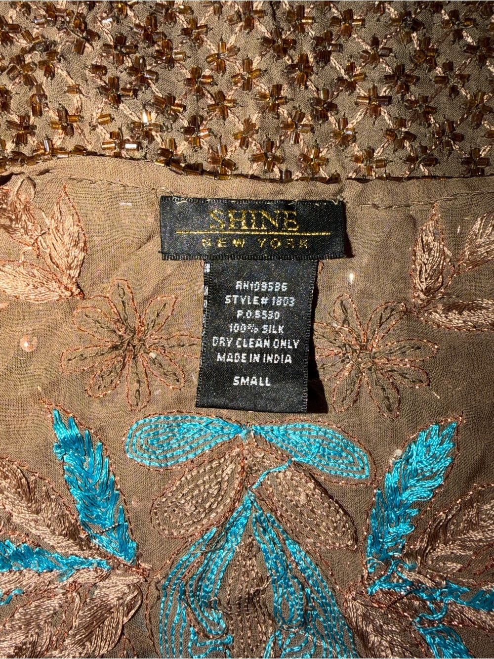 🤎🩵 Vintage Silk Beaded Embroidered Tank Top - Picture 9 of 9